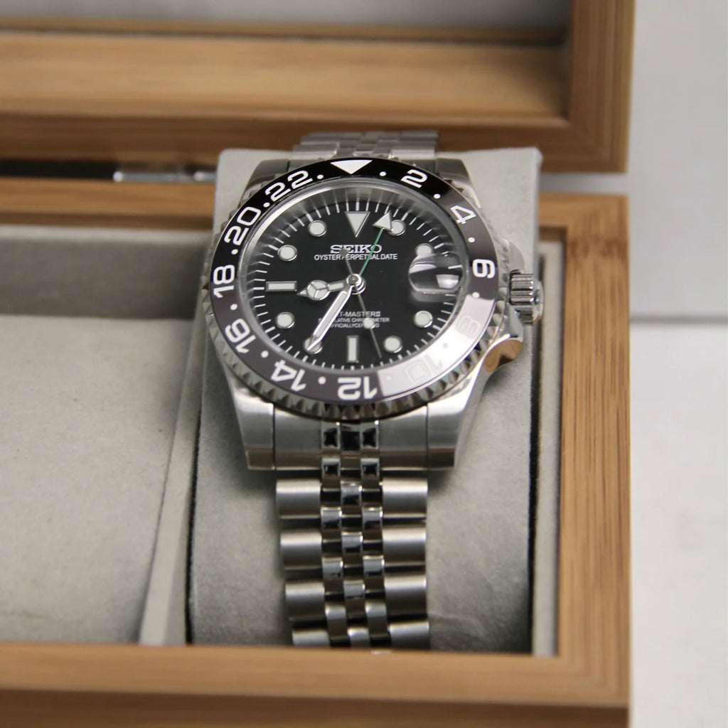 SEIKO GMT “Bruce Wayne”